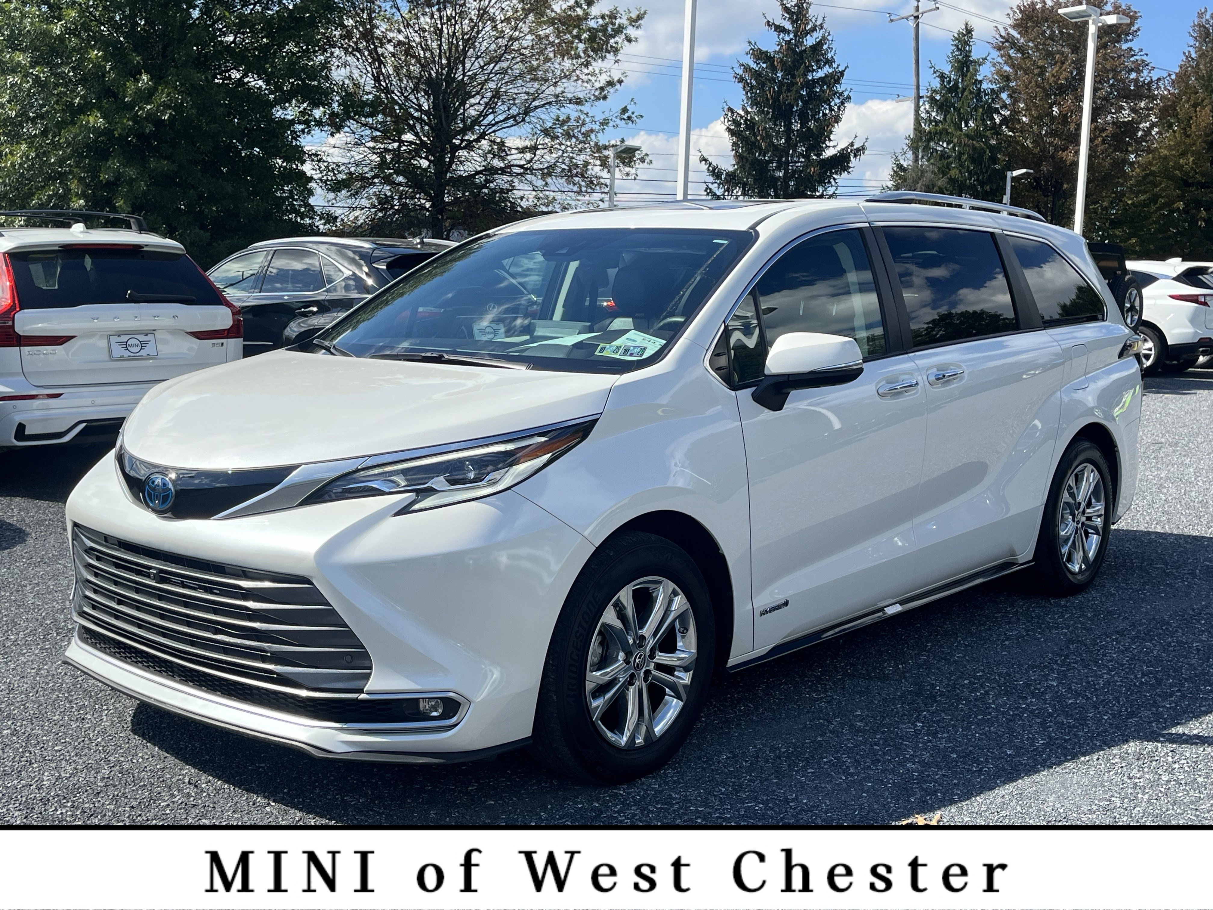 Used 2021 Toyota Sienna Platinum