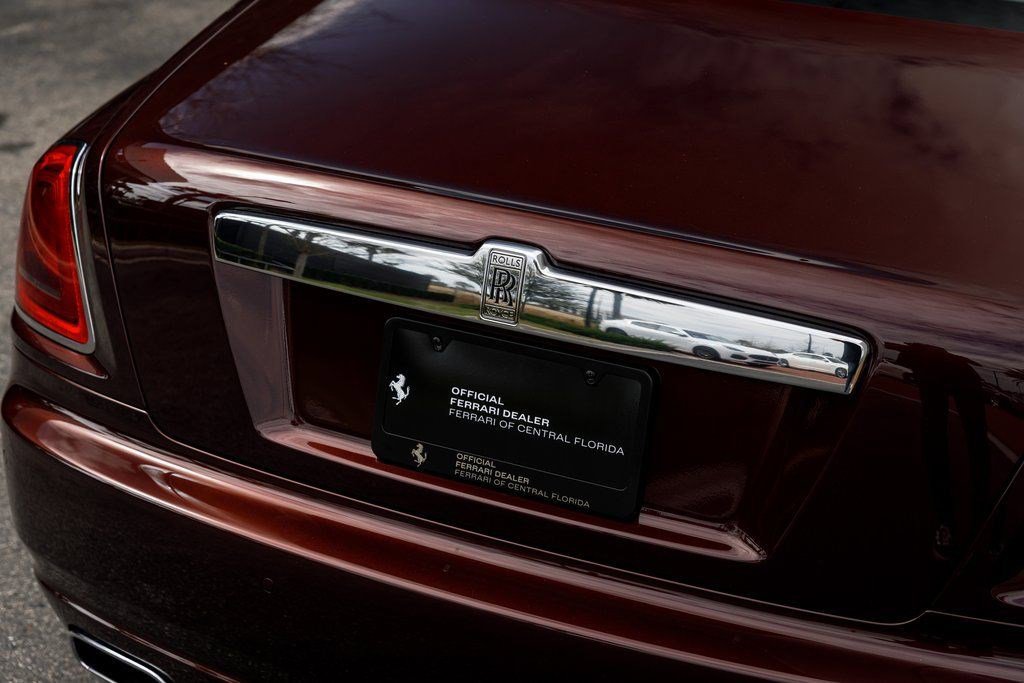Used 2016 Rolls-Royce Ghost image 12