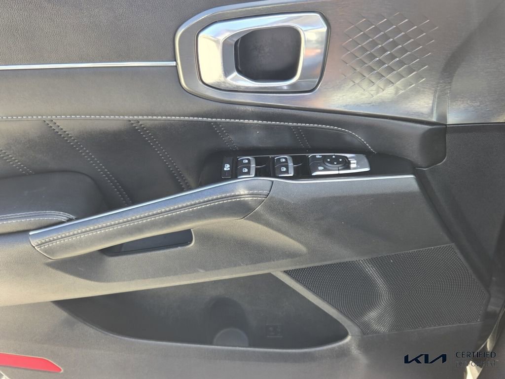 Used 2022 Kia Sorento SX image 33