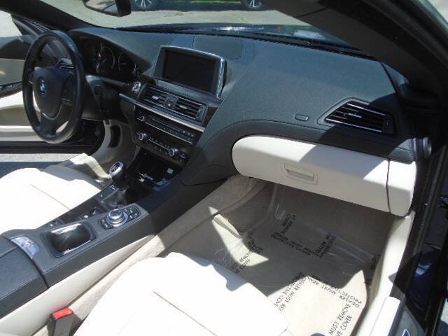 Used 2012 BMW 650i Convertible RWD image 13