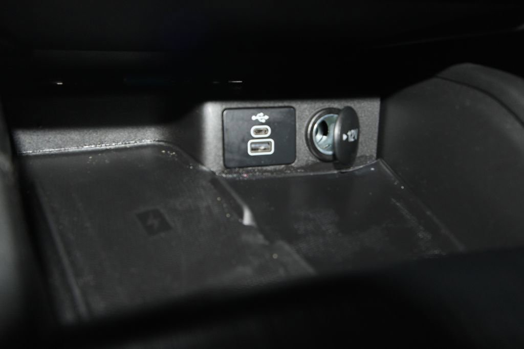 Used 2025 Ford Escape ST-Line Elite w/ Premium Technology Package AWD/4WD image 18
