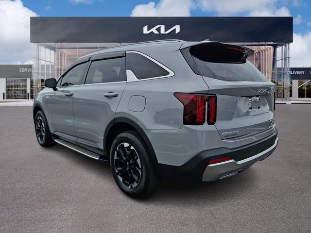 Used 2025 Kia Sorento S AWD/4WD image 4
