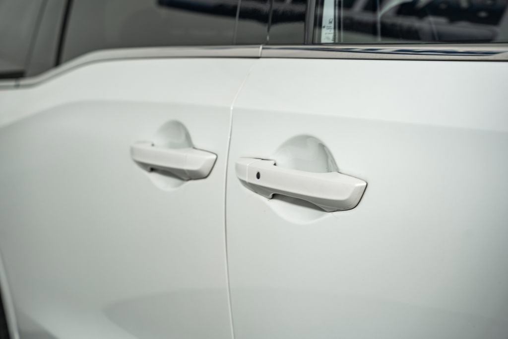 Used 2023 Honda Odyssey Sport image 17