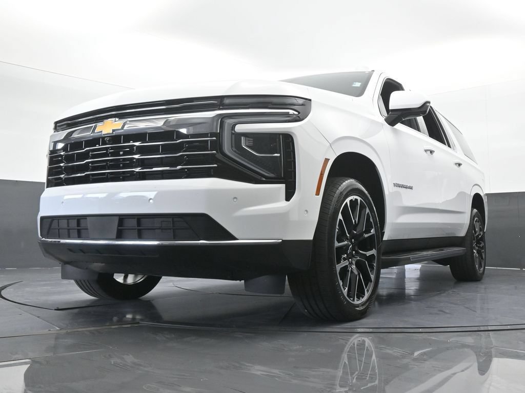 Used 2025 Chevrolet Suburban LT RWD image 67