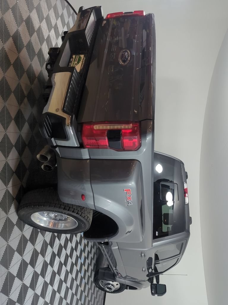Certified 2025 Ford F450 Lariat w/ Lariat Ultimate Package AWD/4WD image 4