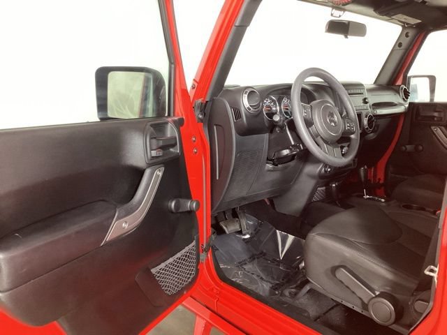 Used 2018 Jeep Wrangler Unlimited Sport AWD/4WD image 9