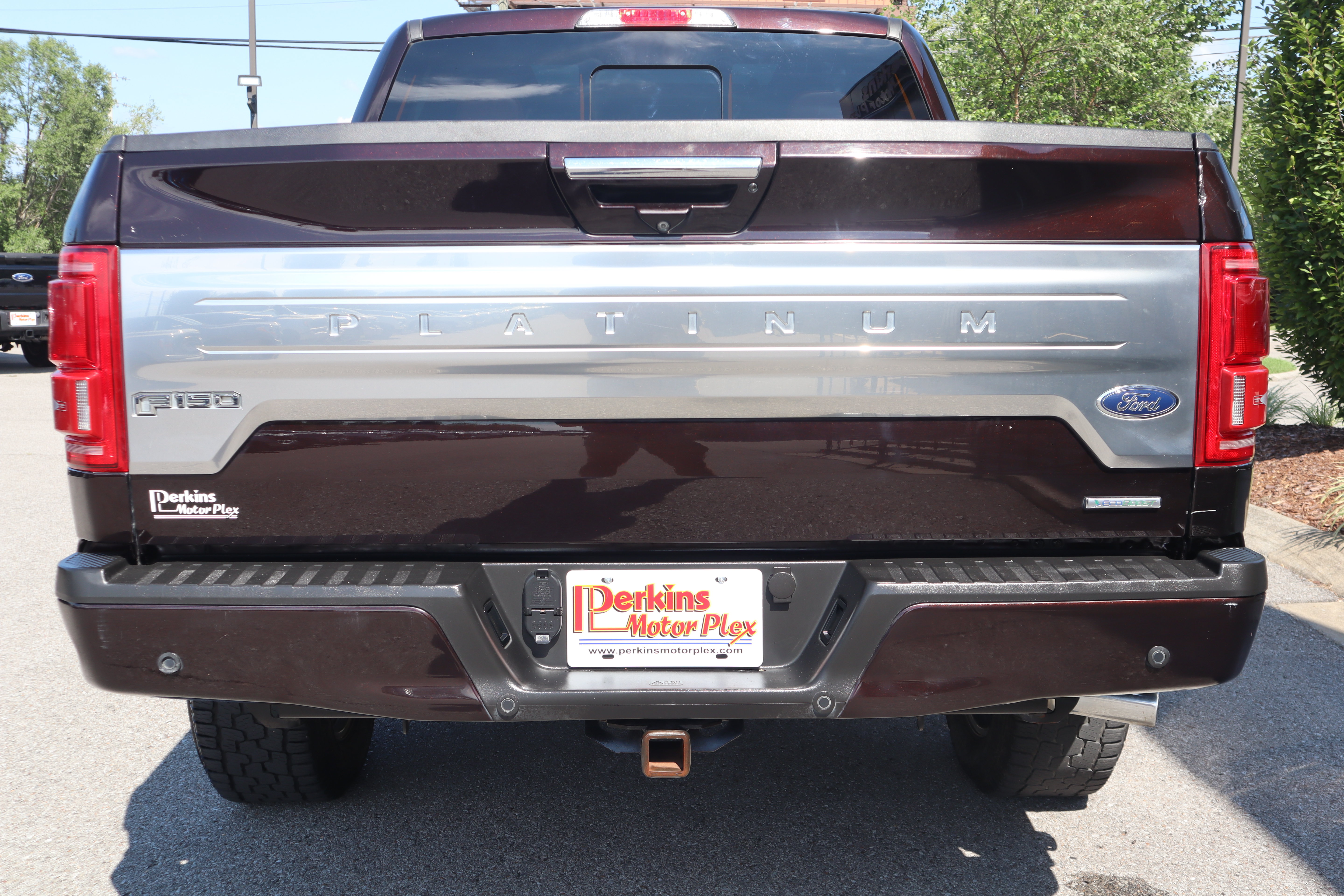 Used 2018 Ford F150 Platinum w/ Equipment Group 701A Luxury AWD/4WD image 8