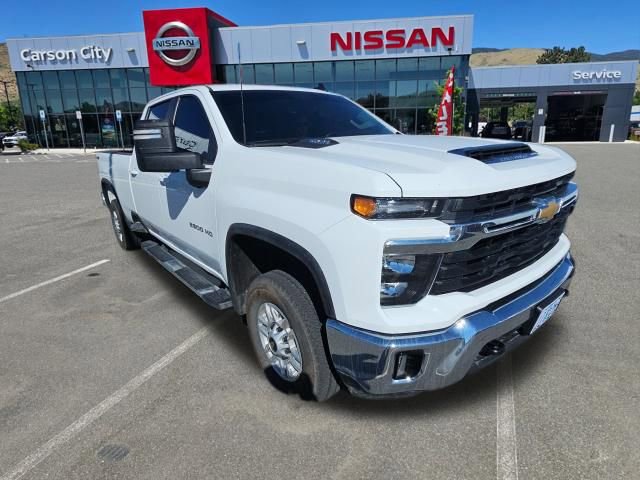 Used 2025 Chevrolet Silverado 2500 LT w/ Convenience Package image 5