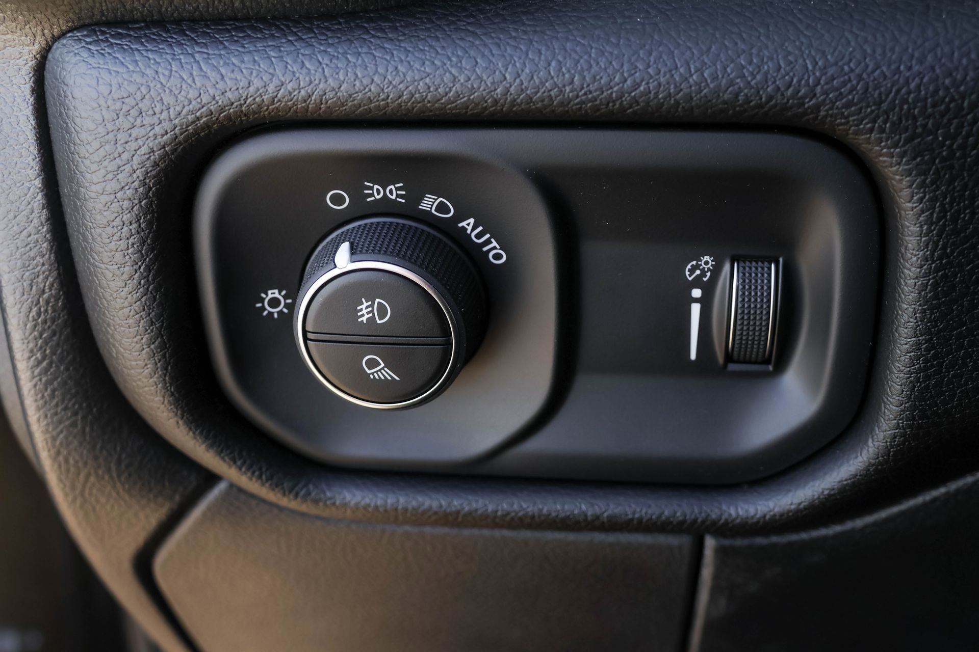 New 2025 RAM 2500 Big Horn image 18