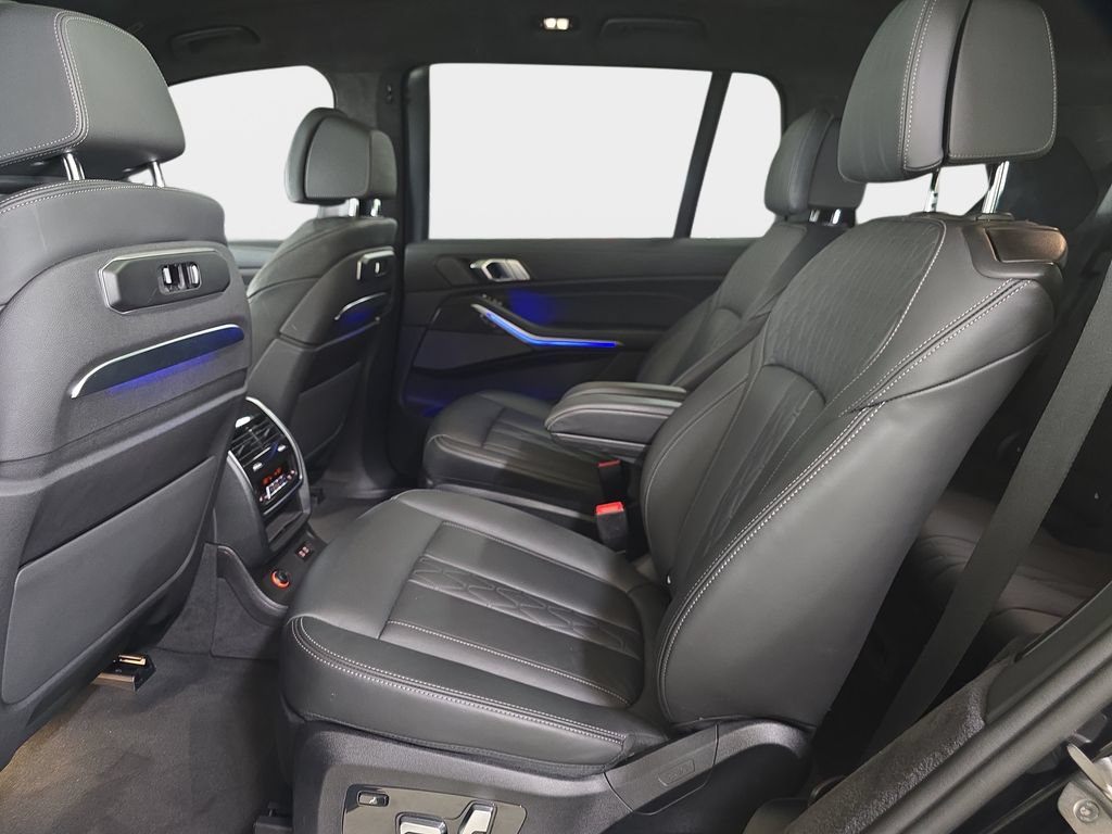 Certified 2024 BMW X7 M60i w/ Executive Package AWD/4WD image 14