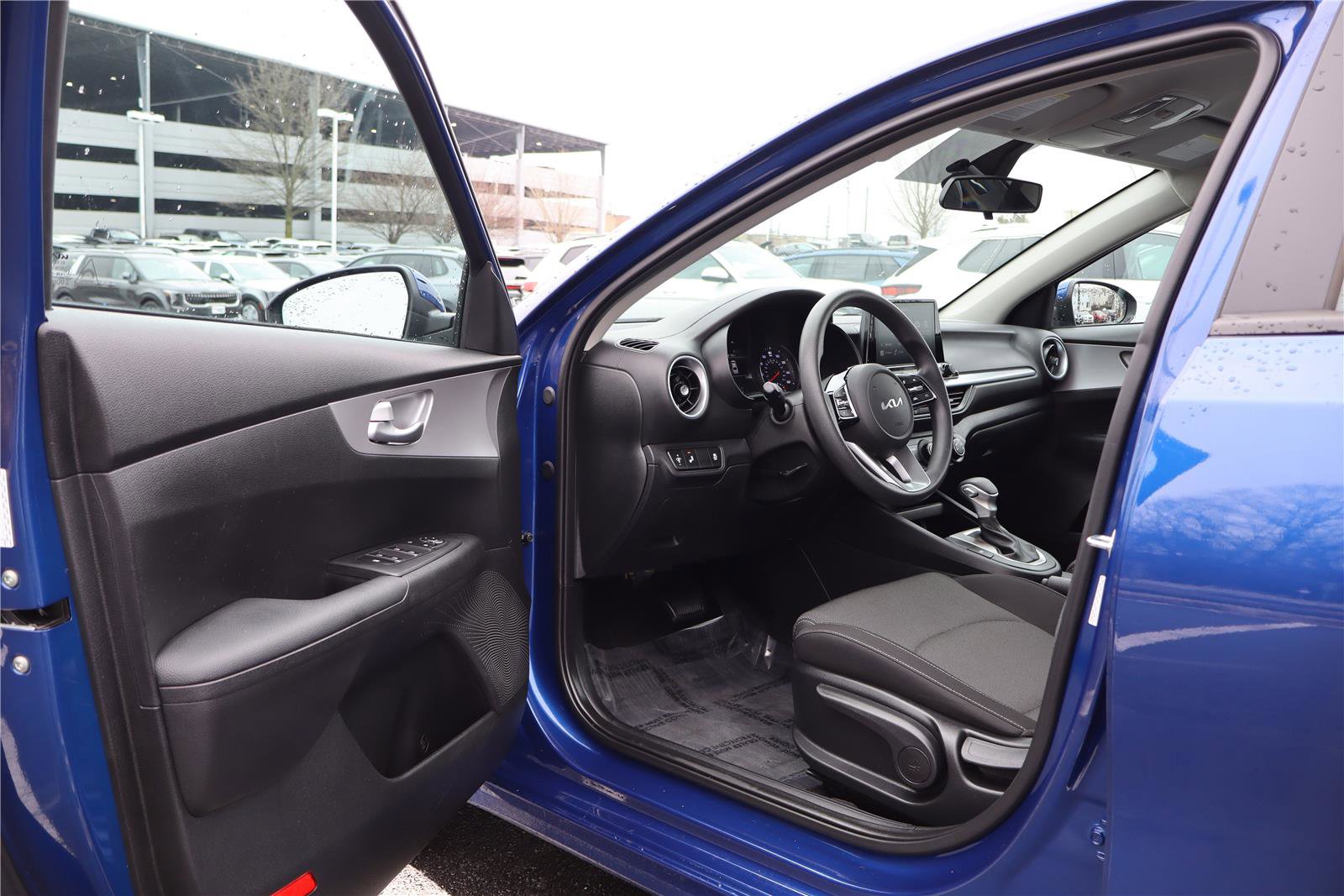 Certified 2023 Kia Forte LXS w/ LXS Technology Package image 12