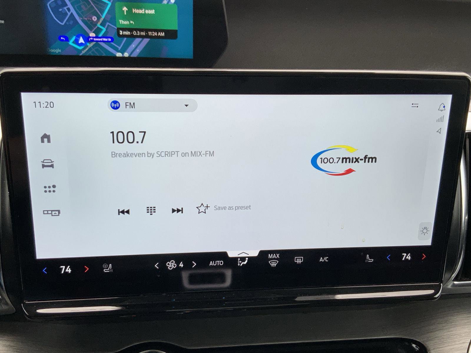 Used 2025 Ford Expedition Platinum image 42