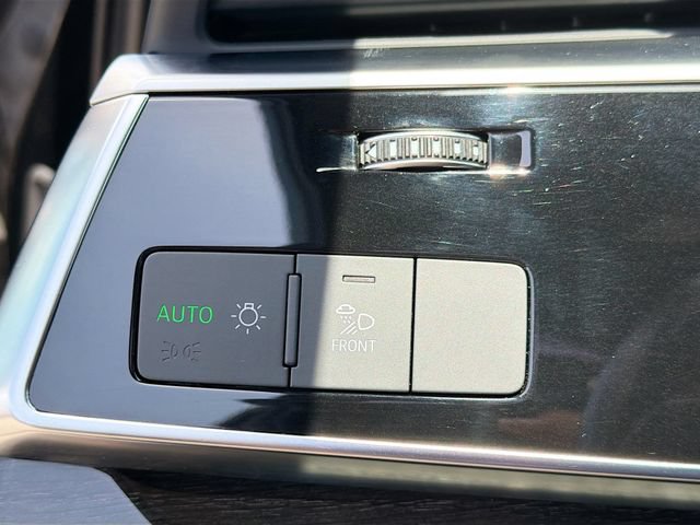 Used 2022 Audi Q7 3.0T Premium Plus AWD/4WD image 35