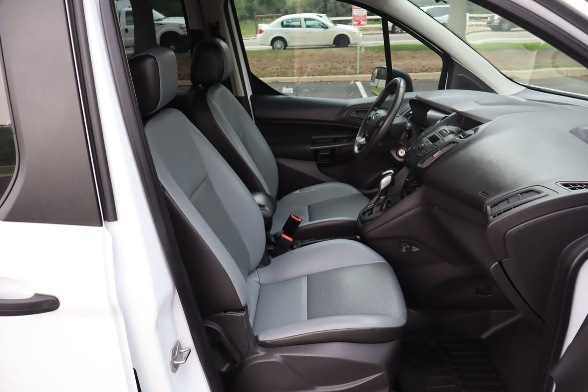 Used 2017 Ford Transit Connect XL FWD image 24