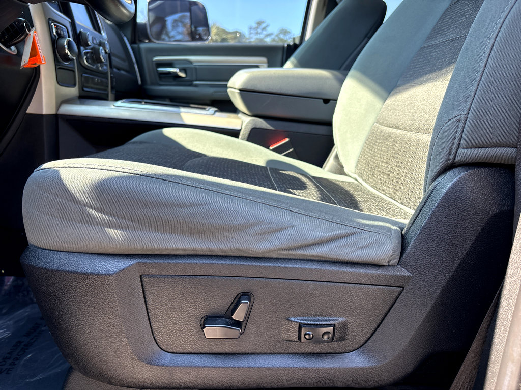 Used 2014 RAM 1500 Lone Star image 14