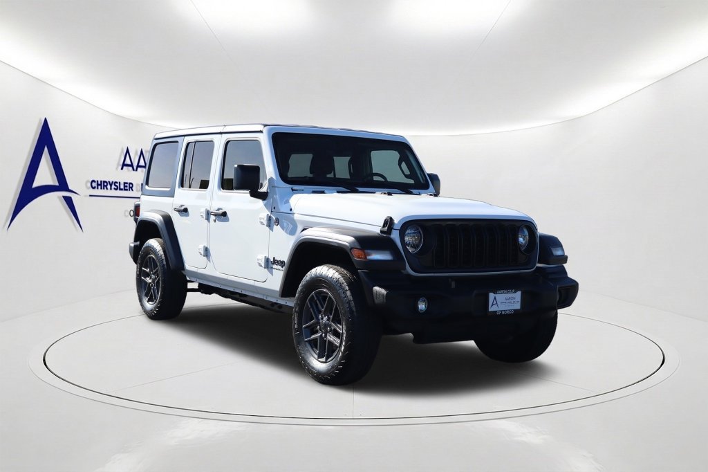 Used 2025 Jeep Wrangler Unlimited Sport AWD/4WD image 3