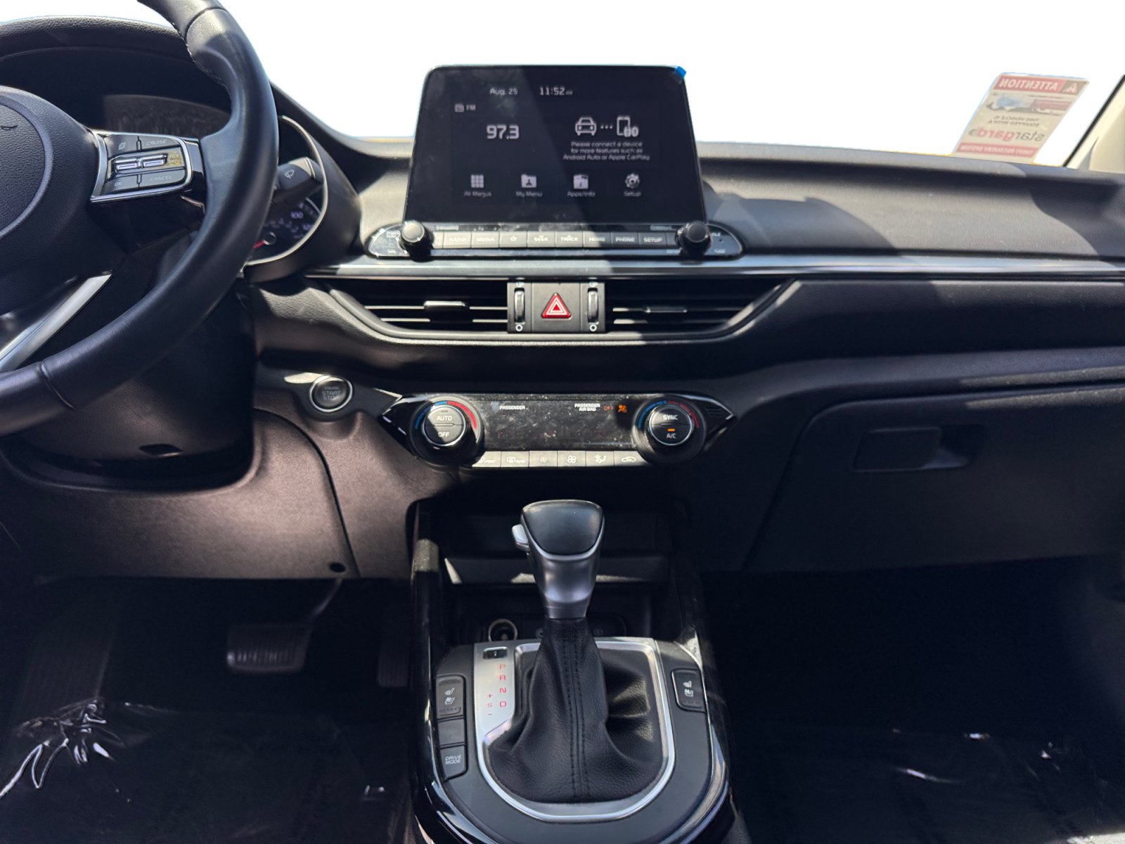 Used 2020 Kia Forte EX FWD image 11
