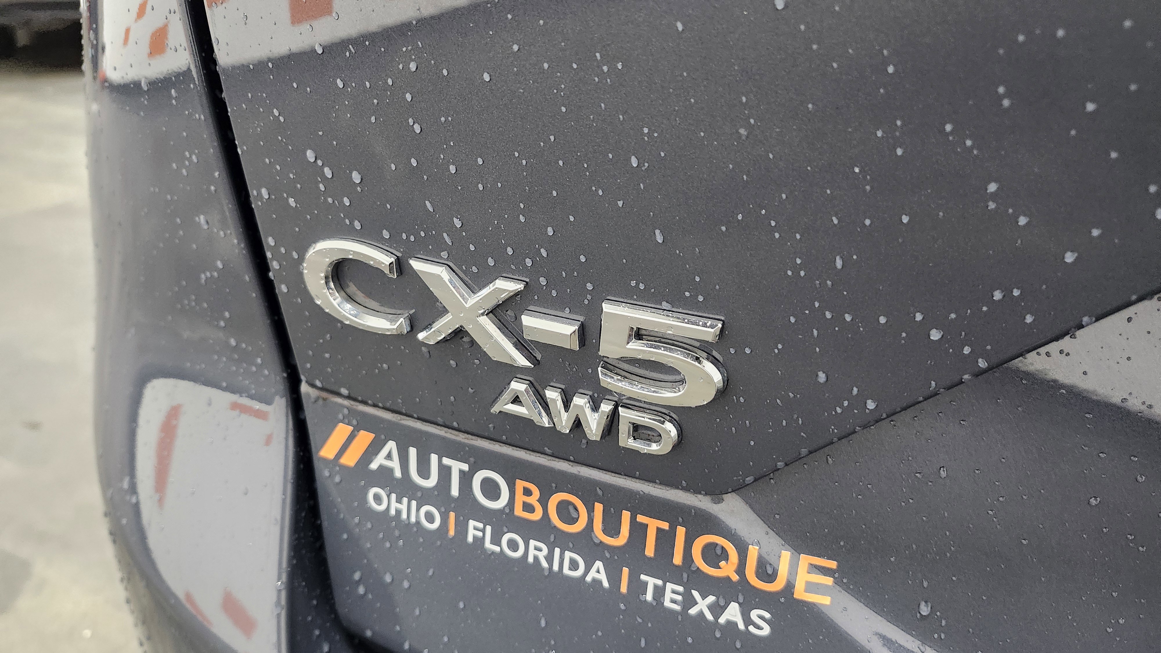 Used 2024 MAZDA CX-5 Carbon Edition image 23