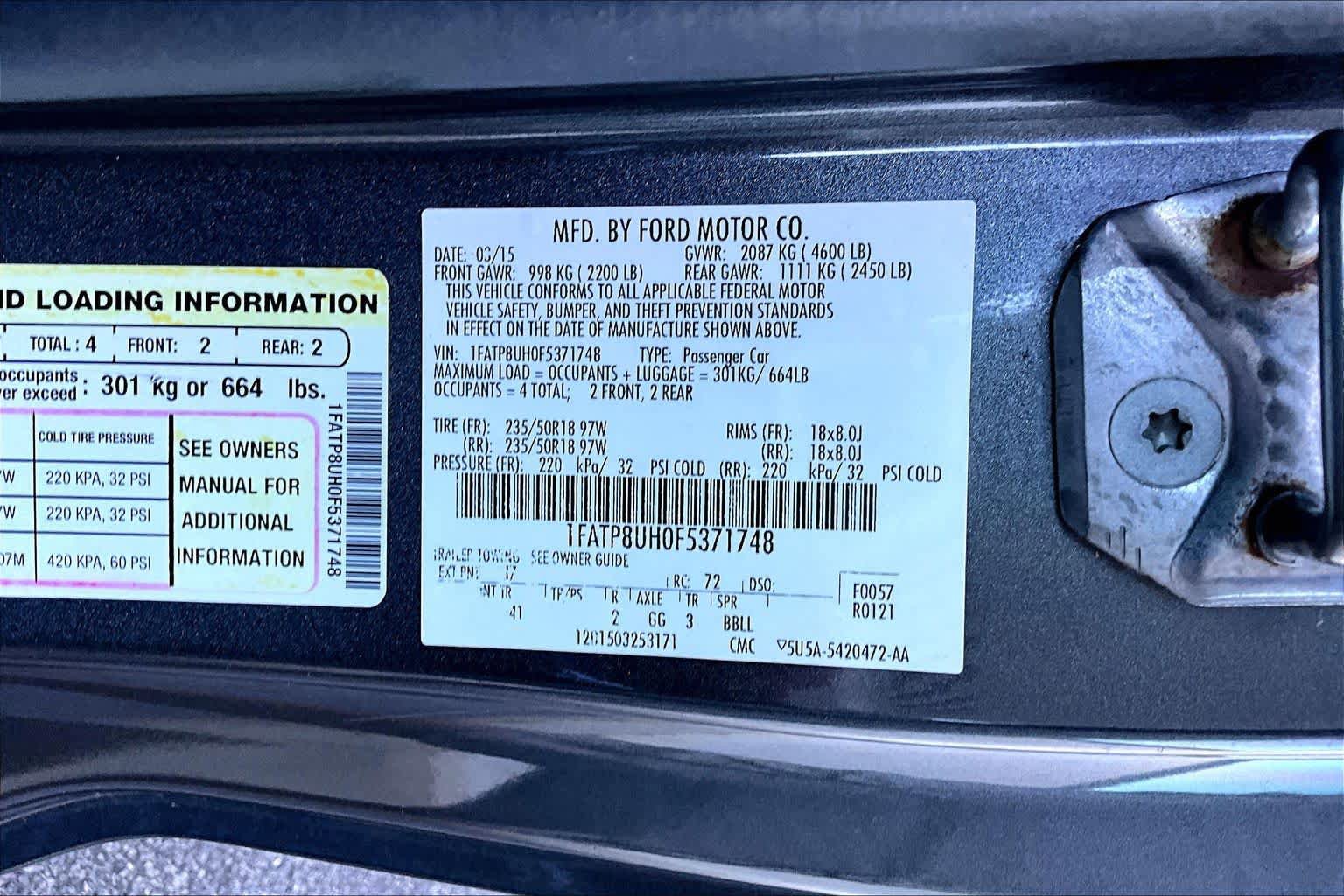 Used 2015 Ford Mustang Premium RWD image 29