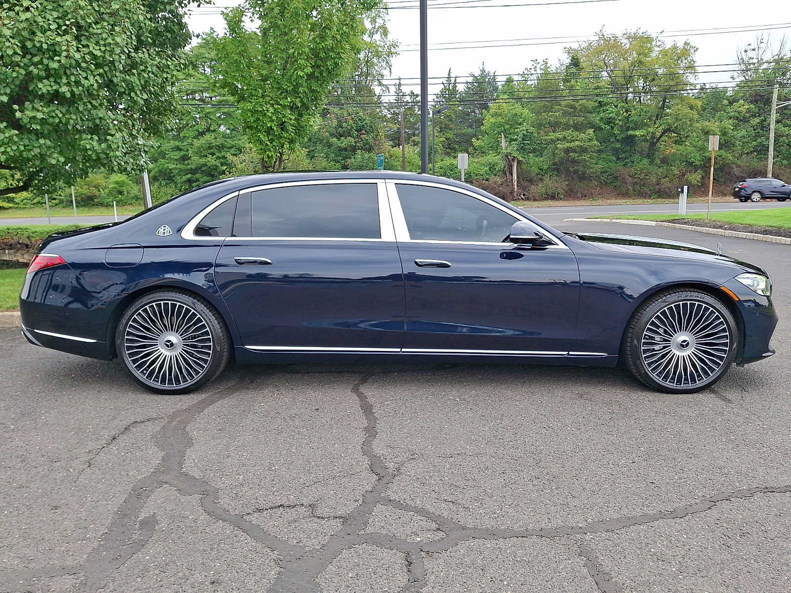 Certified 2025 Mercedes-Benz Maybach S 580 4MATIC image 6