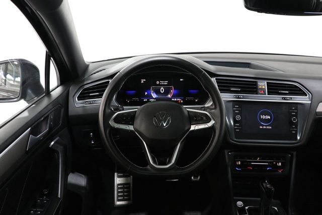 Used 2023 Volkswagen Tiguan SE R-Line FWD image 13