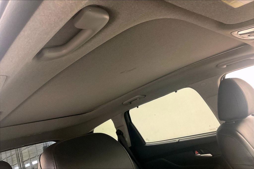 Used 2020 Hyundai Santa Fe Limited image 22