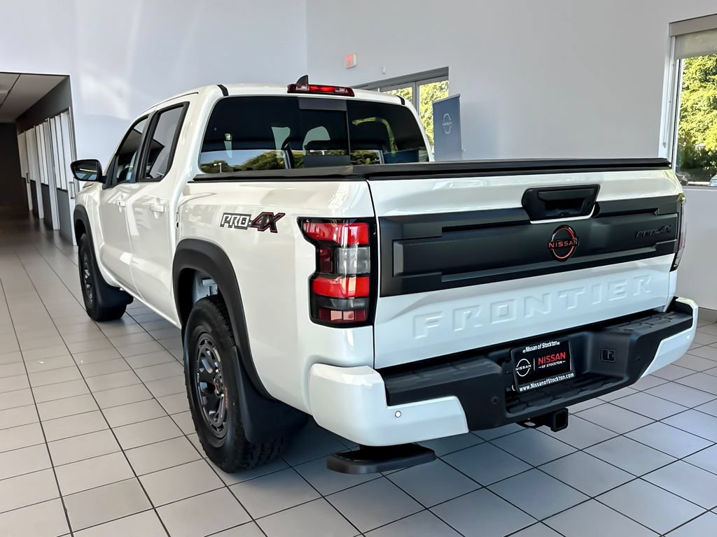 New 2026 Nissan Frontier PRO-4X w/ Tow Package AWD/4WD image 5