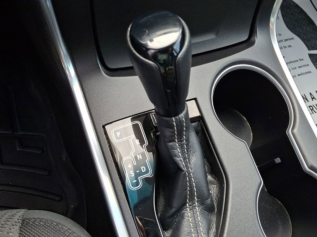 Used 2015 Toyota Camry LE image 15