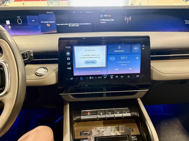 Certified 2024 Lincoln Nautilus Reserve w/ Equipment Group 202A AWD/4WD image 4