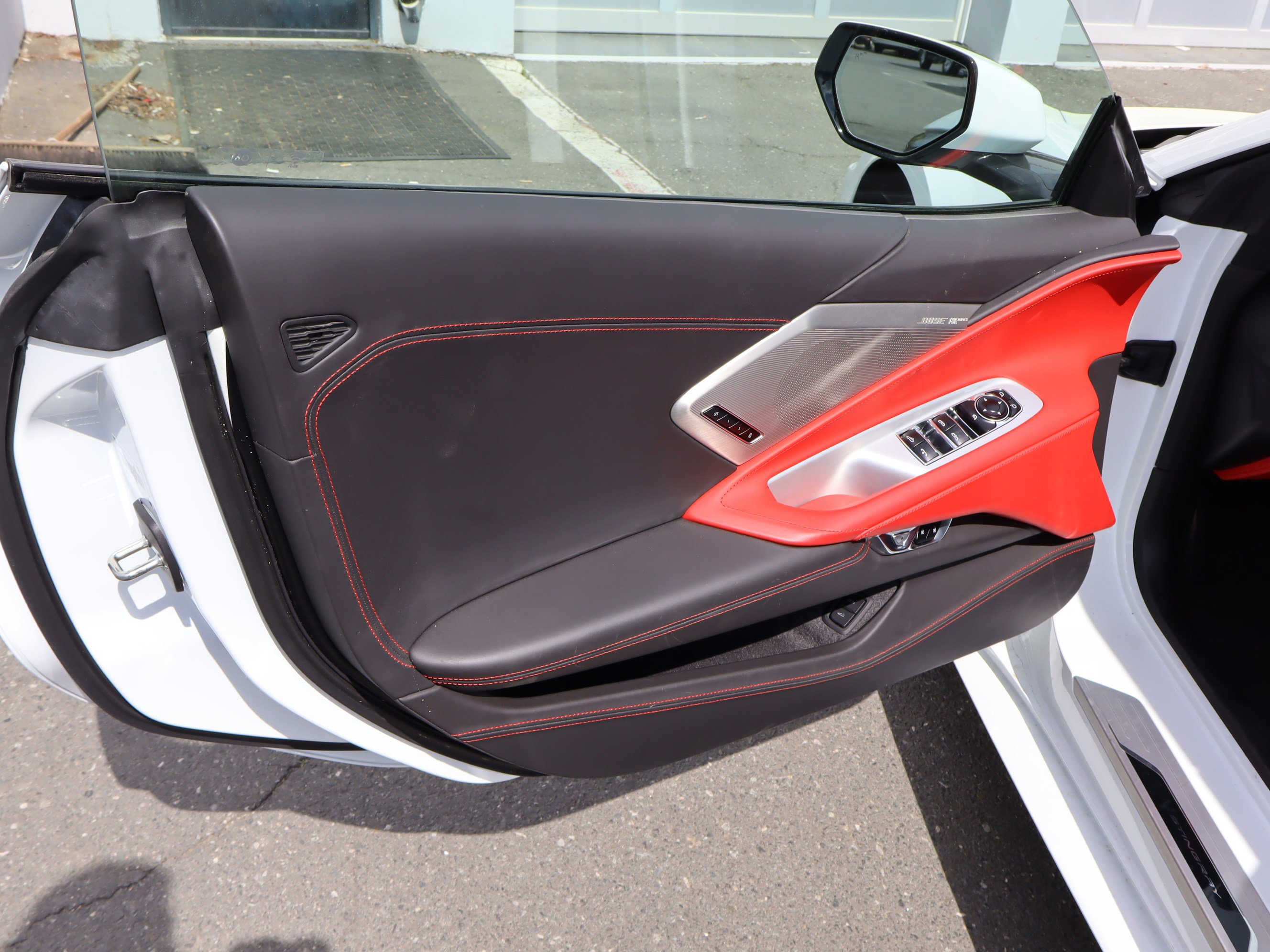 Used 2023 Chevrolet Corvette Stingray Premium Conv w/ Z51 Performance Package image 13