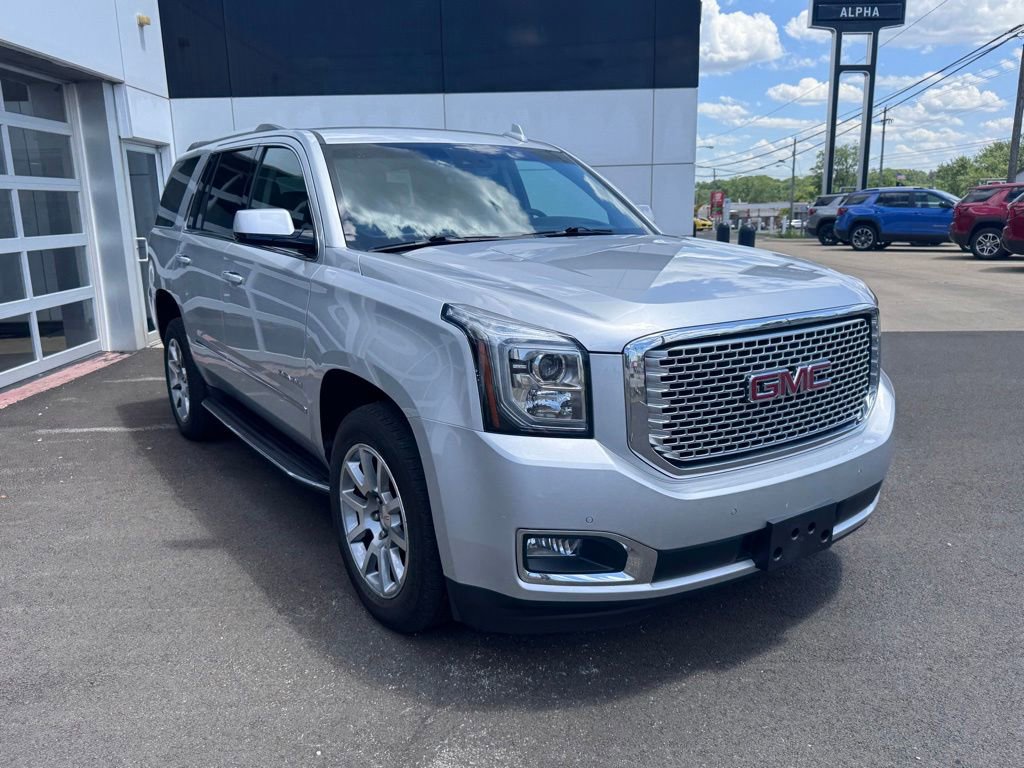 Used 2017 GMC Yukon Denali AWD/4WD image 7