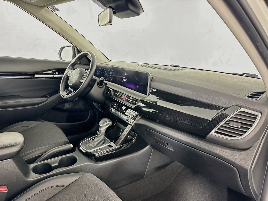 Used 2024 Kia Seltos S FWD image 31