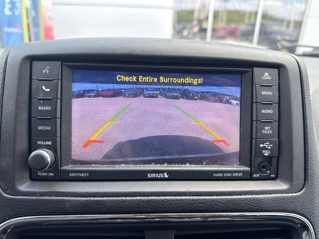 Used 2020 Dodge Grand Caravan SE w/ UConnect Hands-Free Group FWD image 15