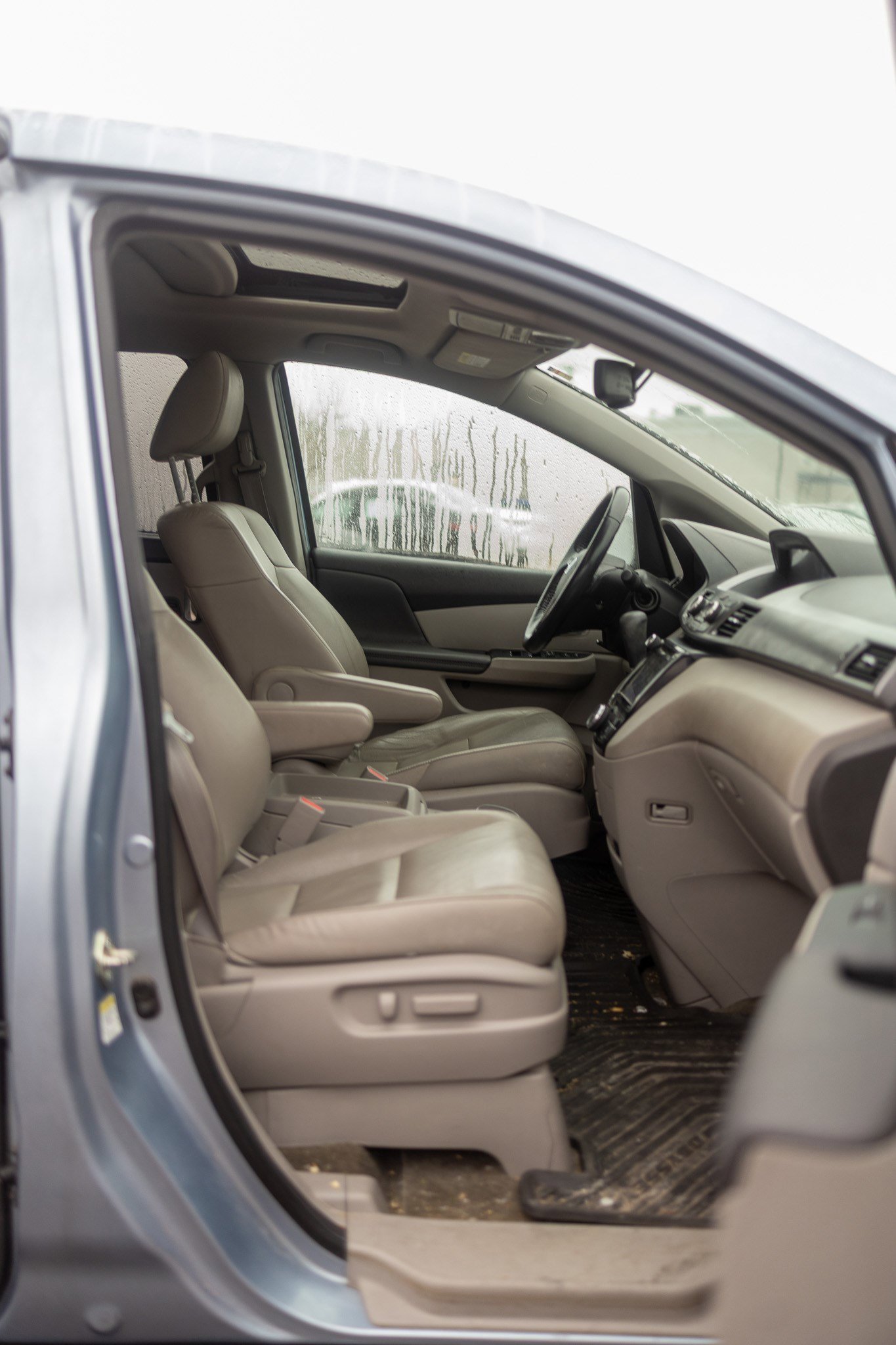 Used 2014 Honda Odyssey EX-L image 37