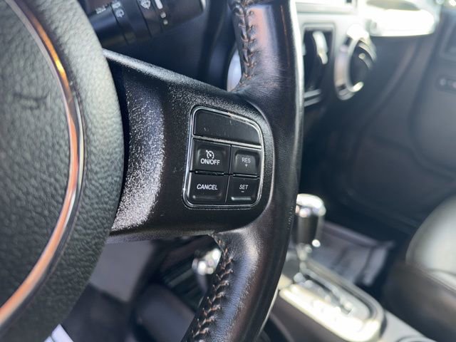 Used 2018 Jeep Wrangler Unlimited Sahara w/ Max Tow Package image 13