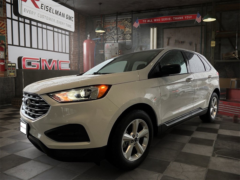 Used 2019 Ford Edge SE w/ SE Fleet Driver's Package image 1