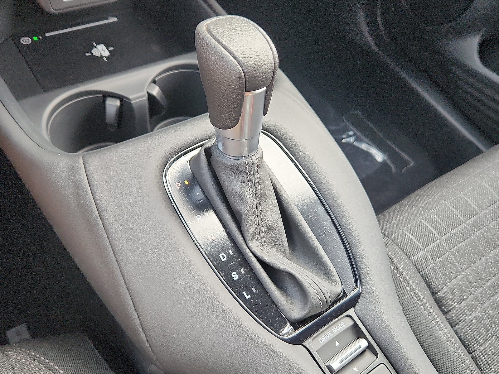 New 2027 Honda HR-V LX image 10