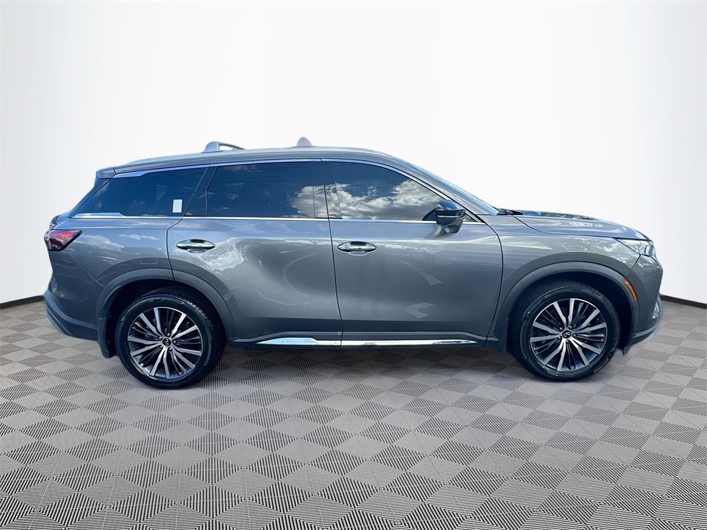 Used 2022 INFINITI QX60 Sensory w/ Vision Package image 5