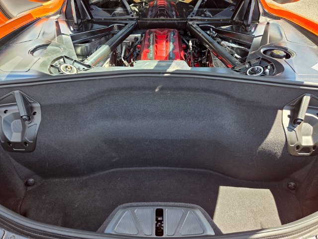 Used 2022 Chevrolet Corvette Stingray Preferred Cpe w/ Battery Protection Package RWD image 32