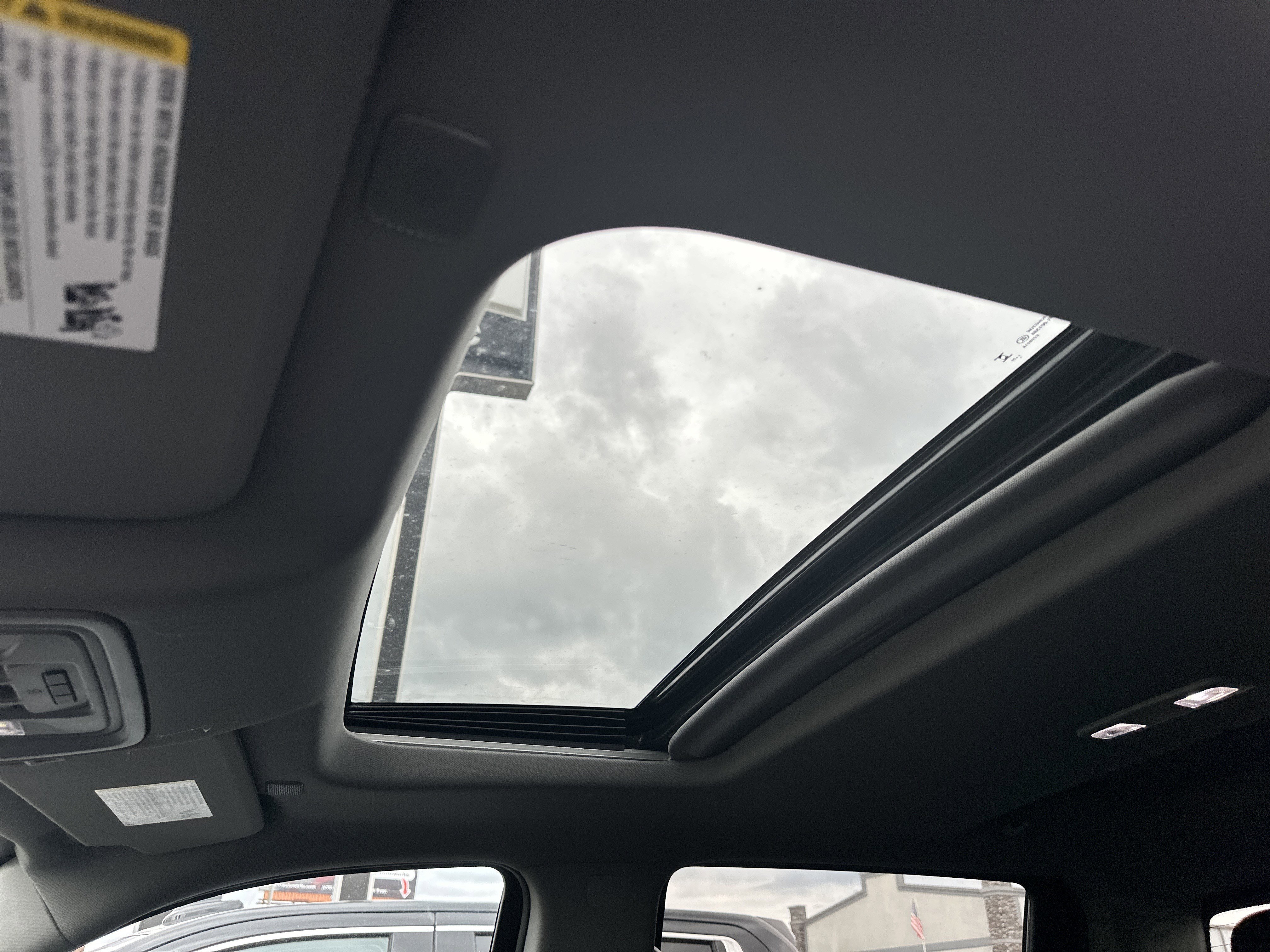 New 2026 GMC Sierra 1500 Denali w/ Technology Package image 32