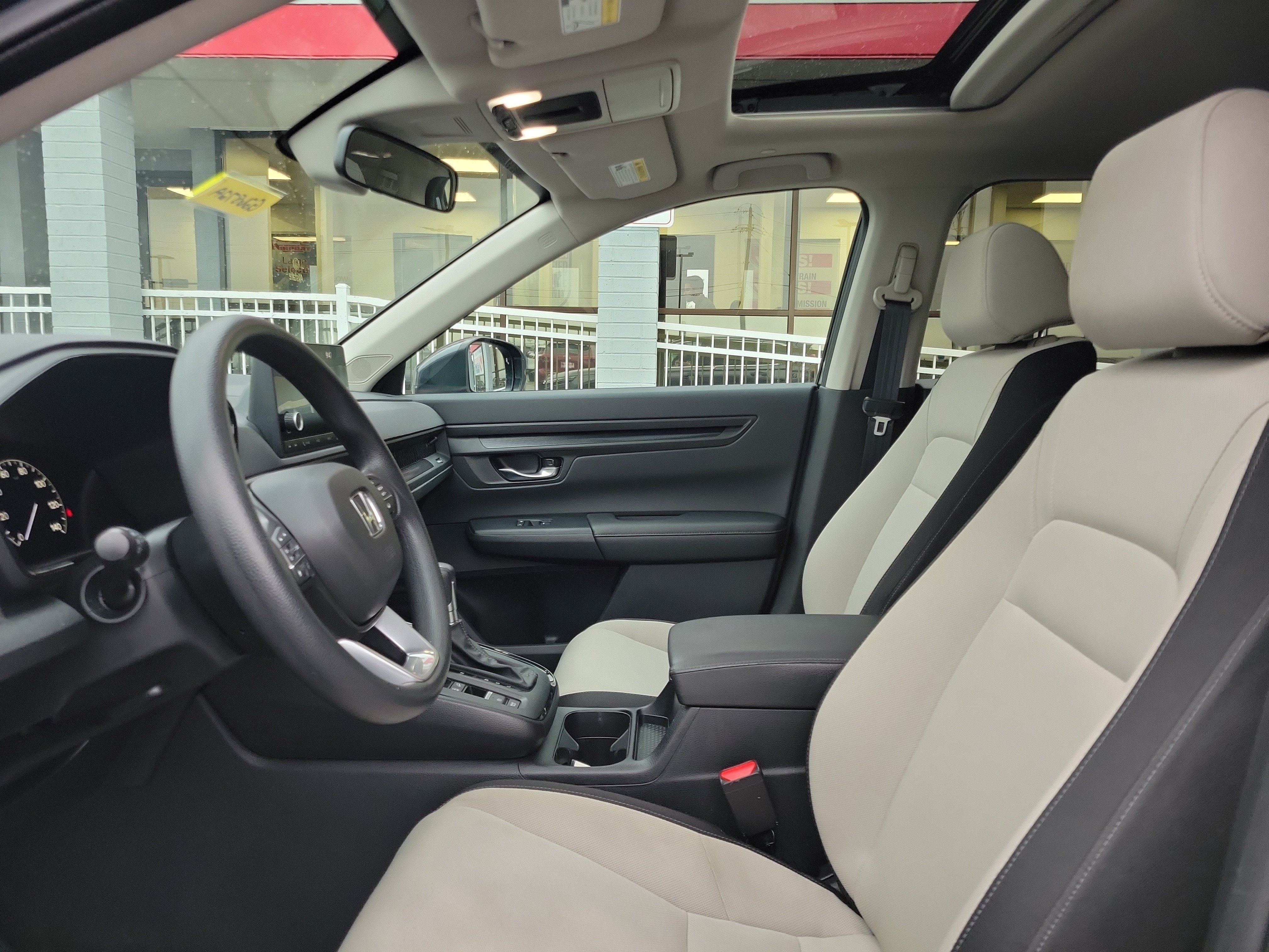 Used 2024 Honda CR-V EX image 15