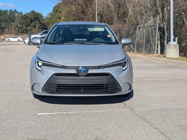 Used 2025 Toyota Corolla LE FWD image 8