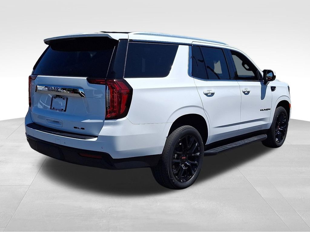 Used 2023 GMC Yukon SLE w/ Gmc Pro Safety Plus Package AWD/4WD image 6