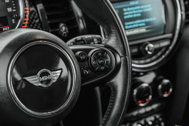 Used 2017 MINI Cooper S image 15