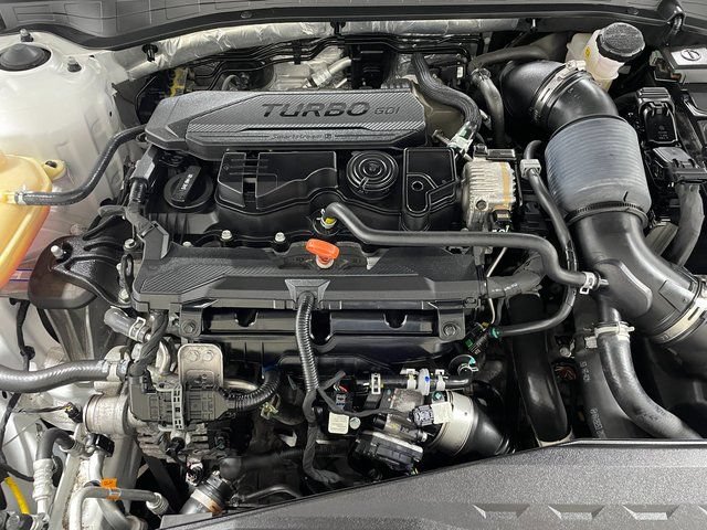 Used 2024 Kia K5 GT-Line w/ GT-Line Premium Package FWD image 23