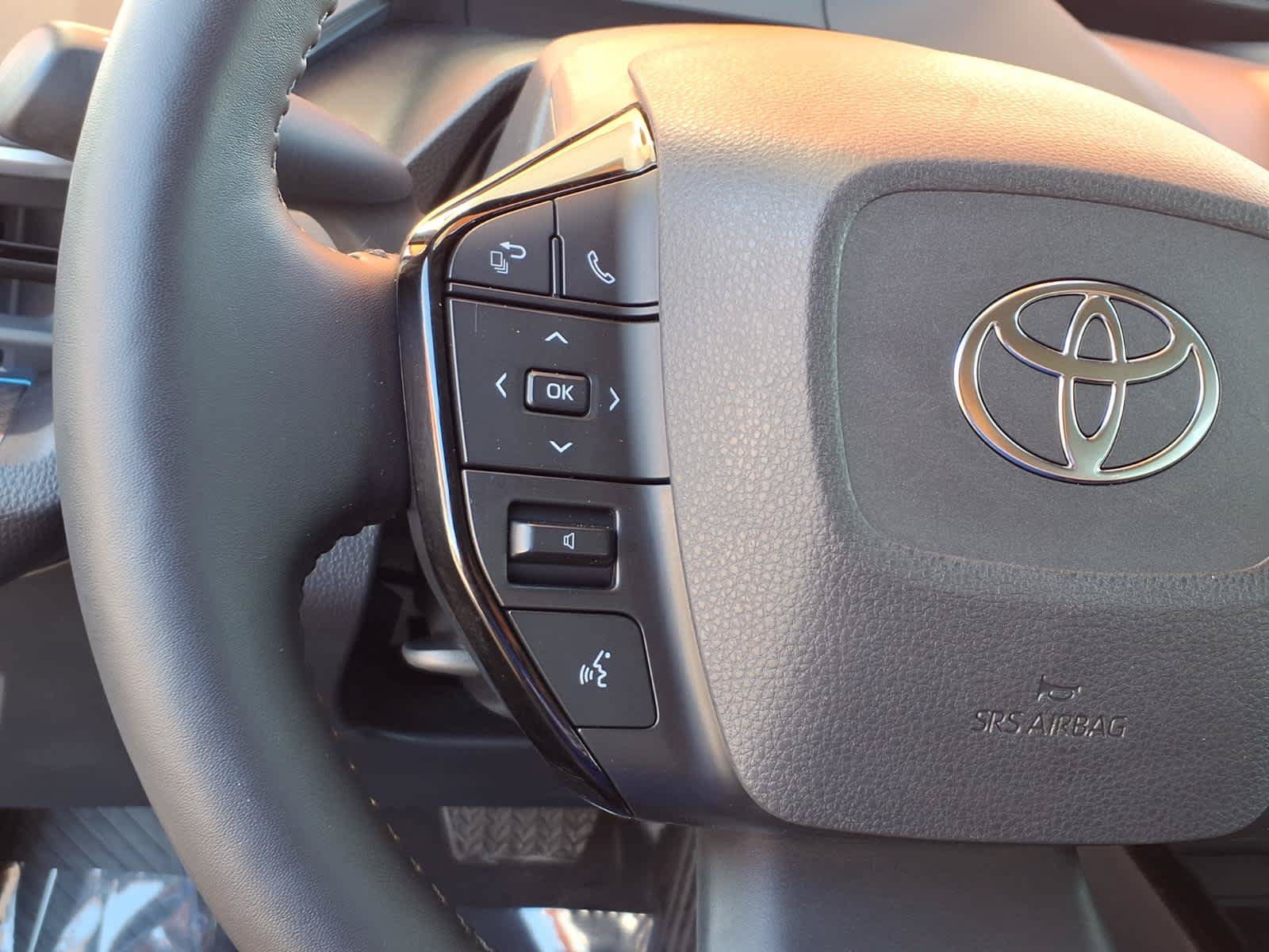 Certified 2026 Toyota Prius XLE FWD image 20