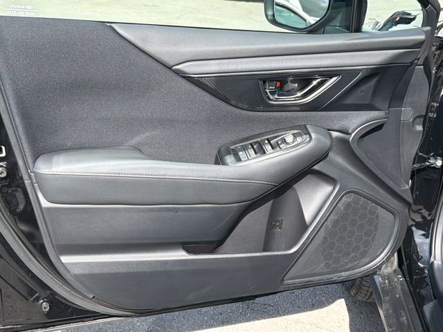 Used 2025 Subaru Outback Premium image 17