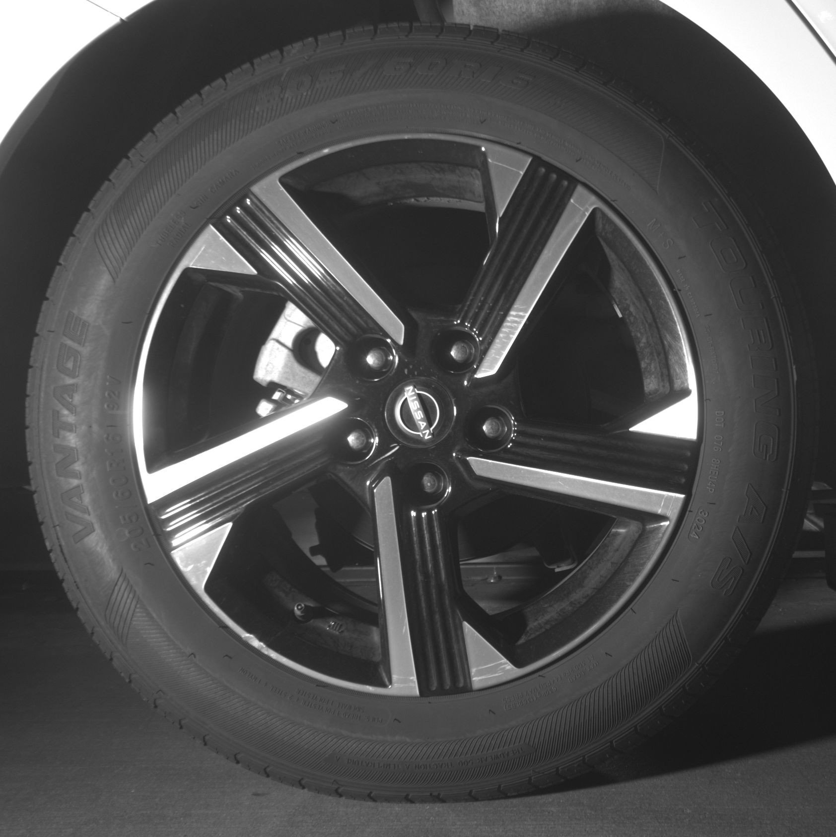 Used 2025 Nissan Sentra SV FWD image 15