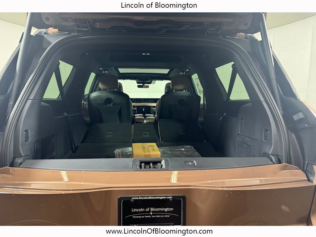 New 2026 Lincoln Navigator L Black Label AWD/4WD image 34