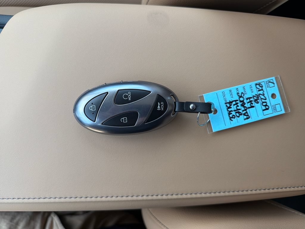 New 2026 Hyundai Sonata Limited FWD image 38